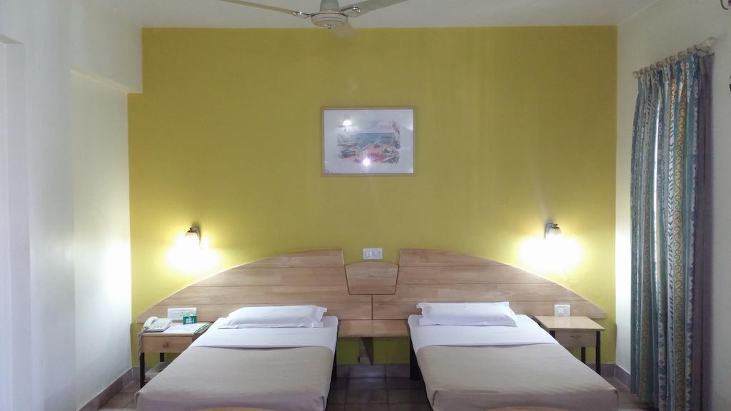 Tom'S Hotel Bangalore Quarto foto