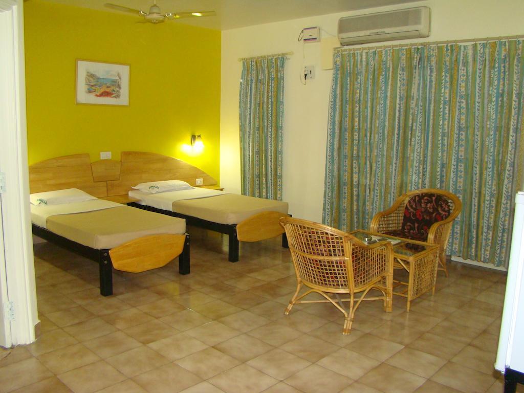 Tom'S Hotel Bangalore Quarto foto