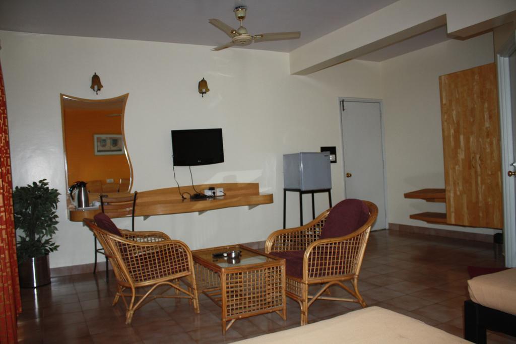 Tom'S Hotel Bangalore Exterior foto