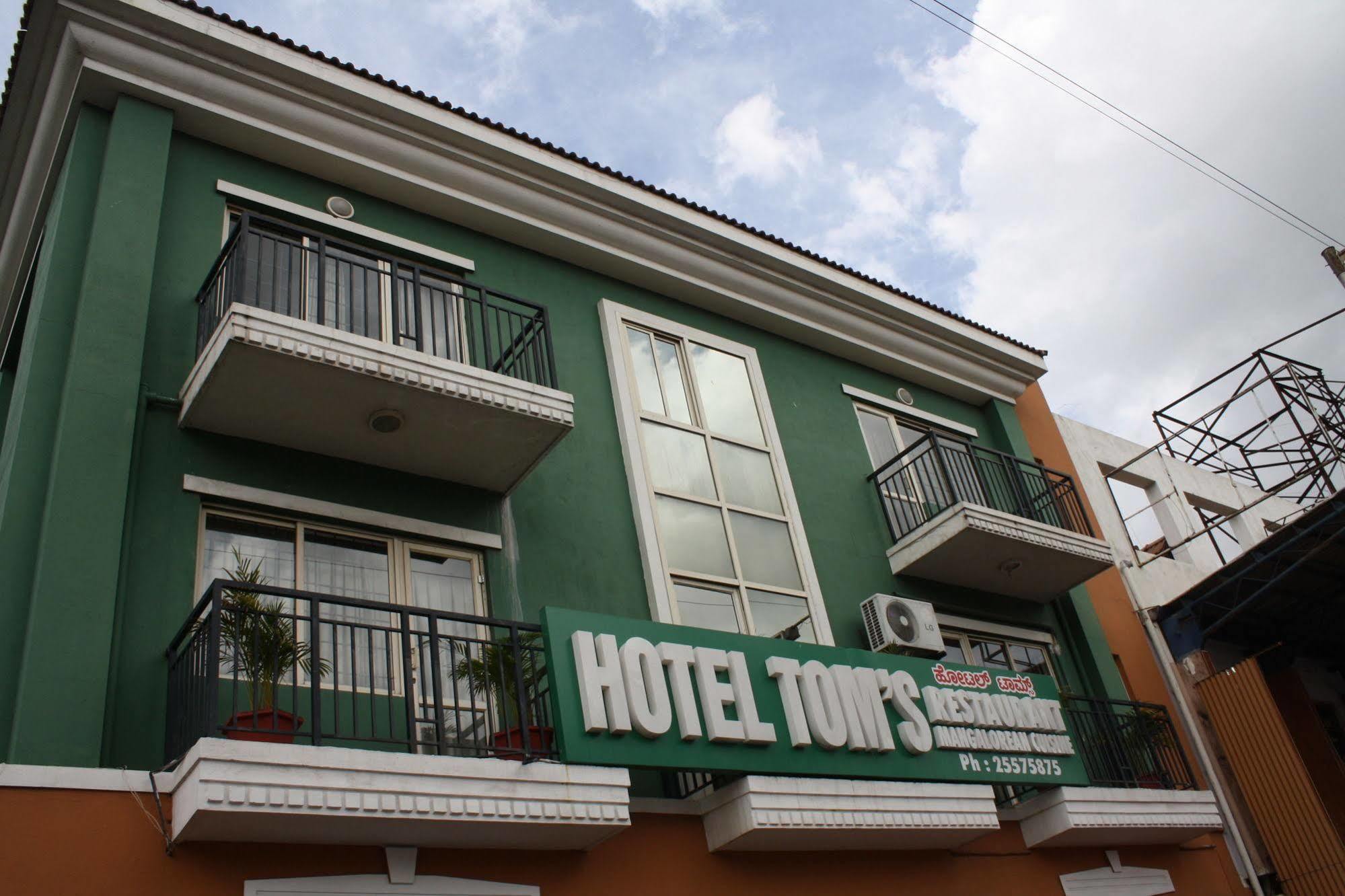 Tom'S Hotel Bangalore Exterior foto